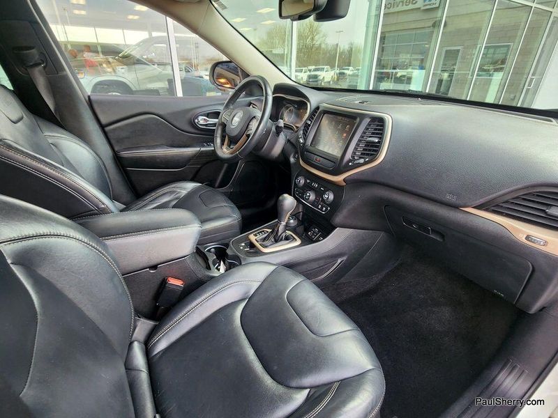 2016 Jeep Cherokee LimitedImage 26