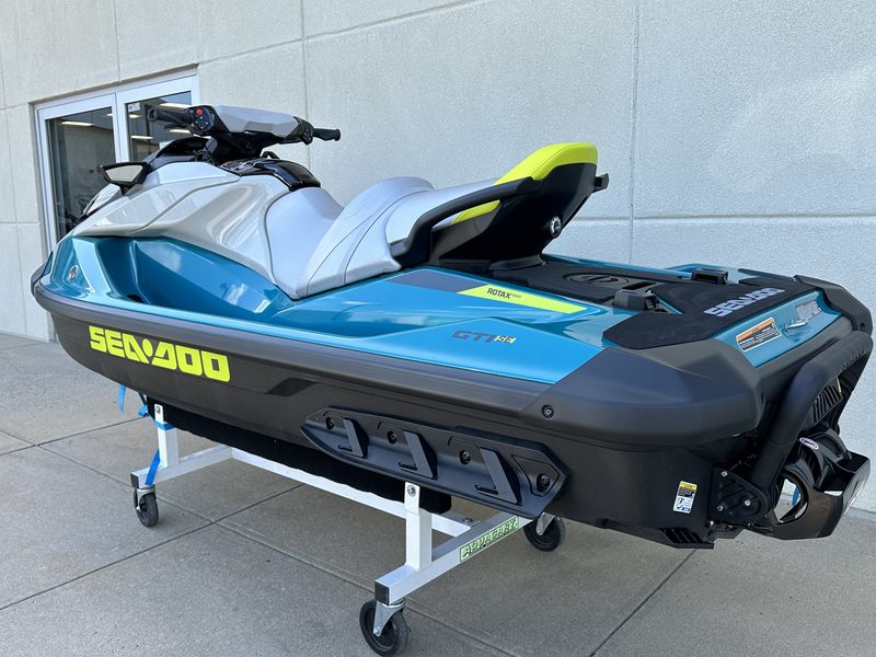 2024 SEA DOO PWC GTI SE 130 IBR  in a TEAL BLUE / MANTA GREEN exterior color. Cross Country Powersports 732-491-2900 crosscountrypowersports.com 