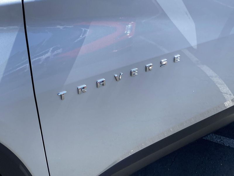 2020 Chevrolet Traverse LTImage 31