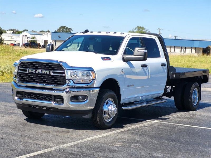 2023 RAM 3500 Big HornImage 3