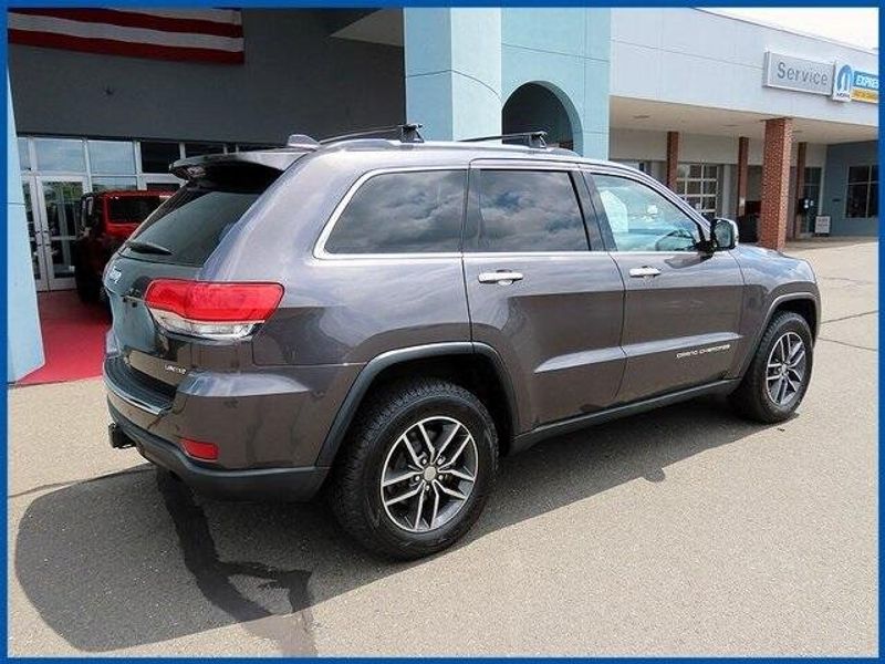 Used 2018 Jeep Grand Cherokee LimitedImage 7