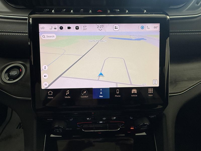 Used 2023 Jeep Grand Cherokee OverlandImage 34