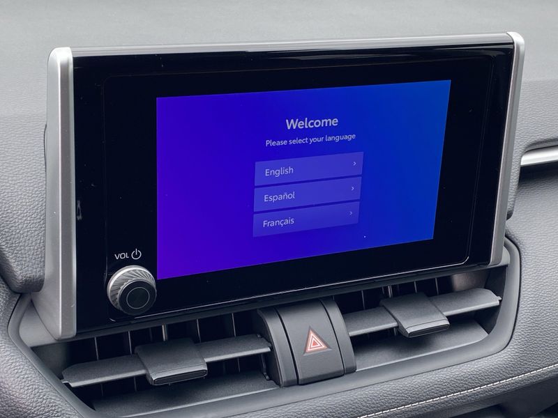 New 2025 Toyota RAV4 Hybrid XLEImage 15
