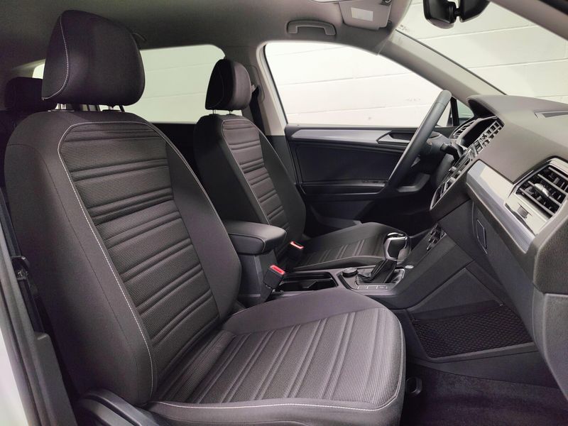 Used 2024 Volkswagen Tiguan S 4-Motion AWDImage 5
