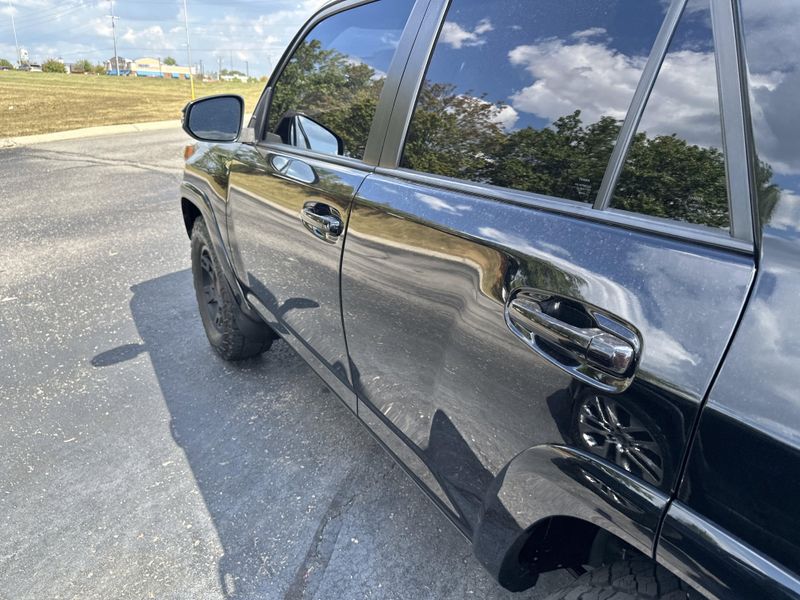 2020 Toyota 4Runner SR5 Premium photo 11