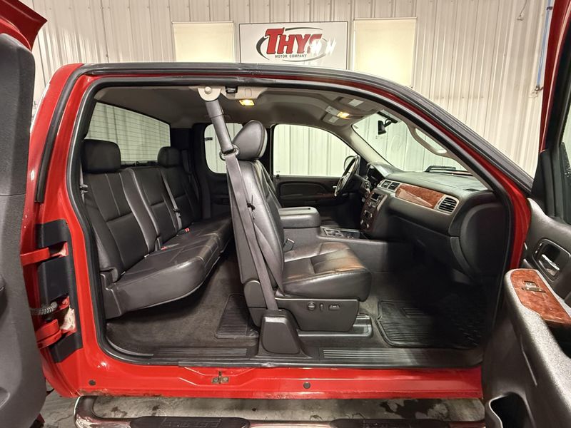 Used 2009 Chevrolet Silverado 1500 LTZImage 8