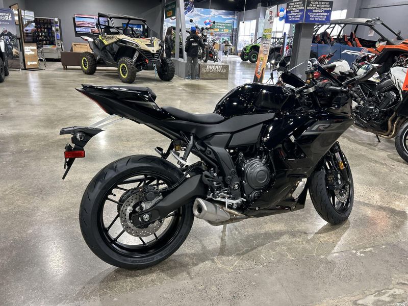 New 2026 Yamaha YZF-R7 Image 12
