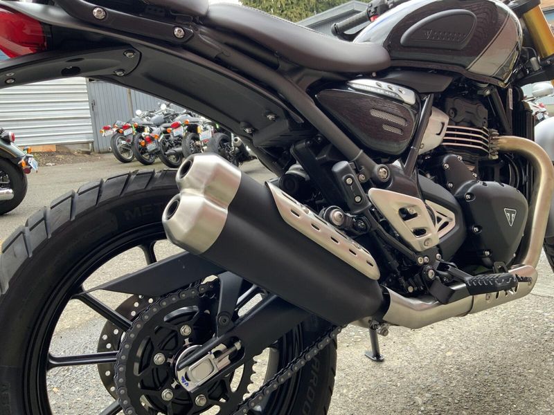 2025 Triumph SCRAMBLER 400 X