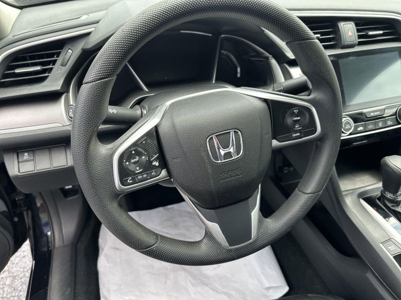 Used 2017 Honda Civic EXImage 19