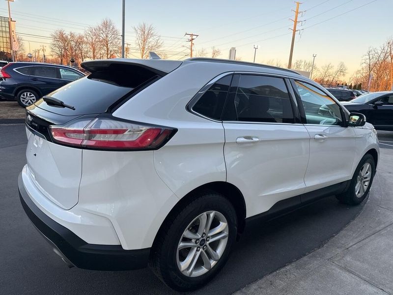 2019 Ford Edge SELImage 4