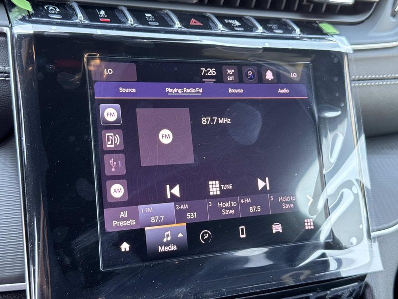 New 2026 Jeep Grand Cherokee L Laredo 4x2