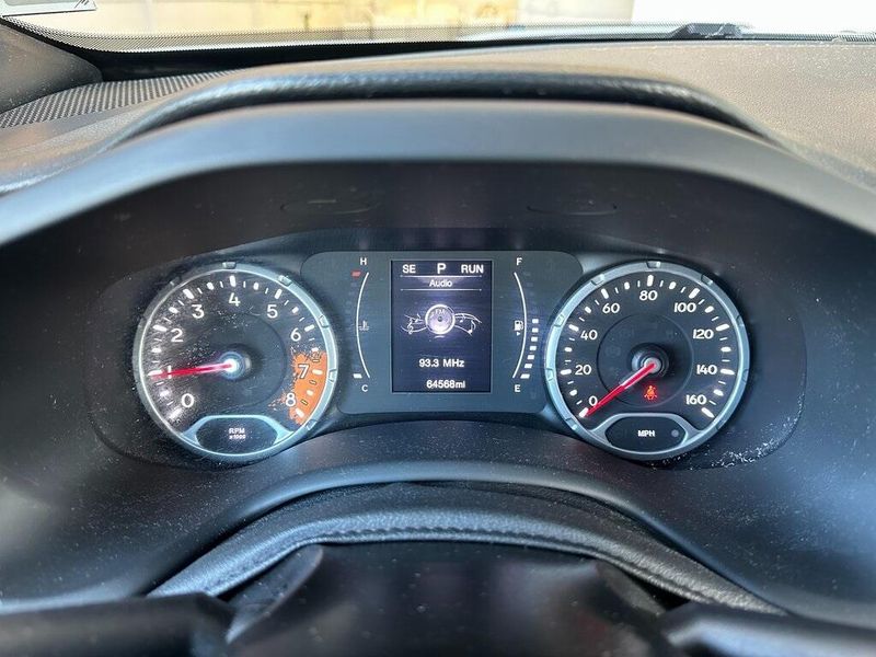 2018 Jeep Renegade SportImage 27