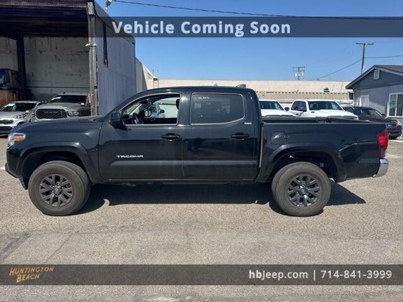 2023 Toyota Tacoma SR5Image 8