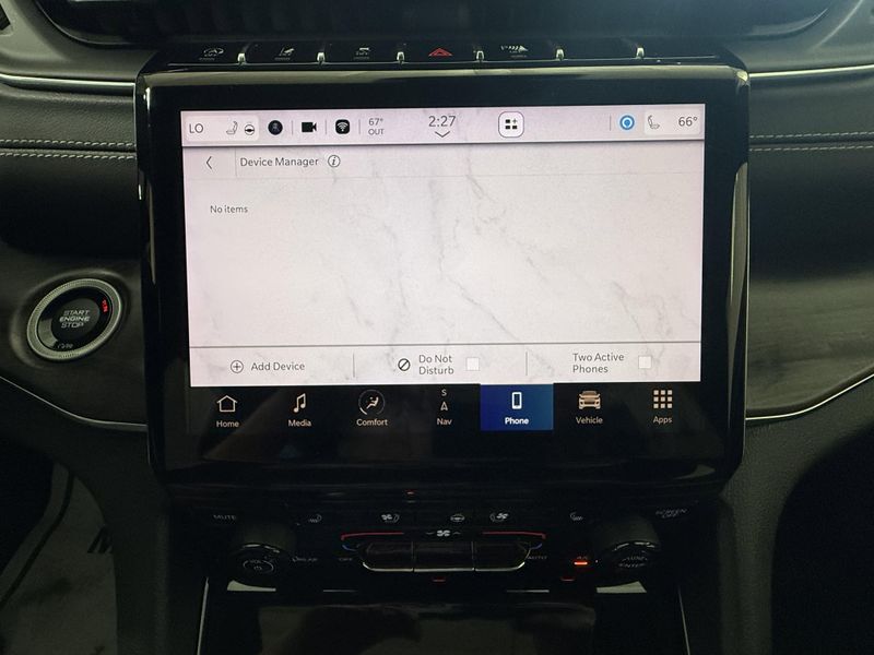 Used 2023 Jeep Grand Cherokee OverlandImage 35