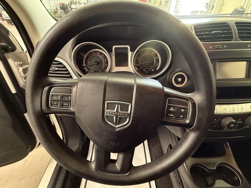 Used 2016 Dodge Journey SXTImage 27