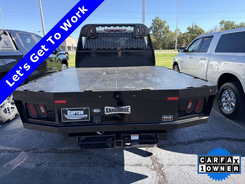 Used 2022 Chevrolet Silverado 3500HD Chassis Work TruckImage 10