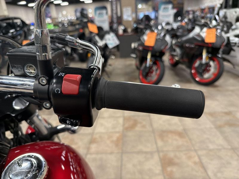 Used 2025 Kawasaki VULCAN 900 CUSTOM Image 24