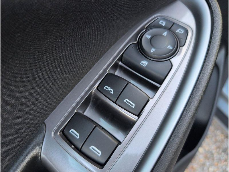 Used 2024 Chevrolet Malibu LTImage 12