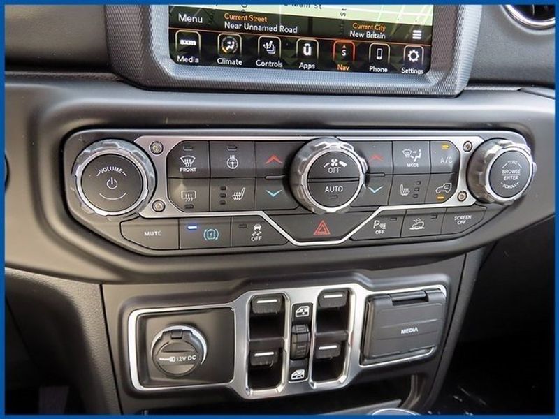2023 Jeep Wrangler 4xE Sahara 4xeImage 18