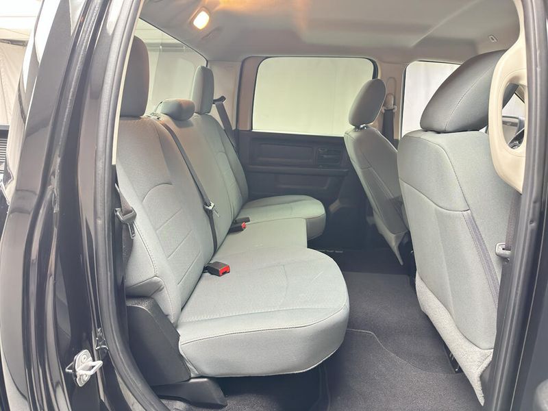 Used 2018 RAM 1500 ExpressImage 20
