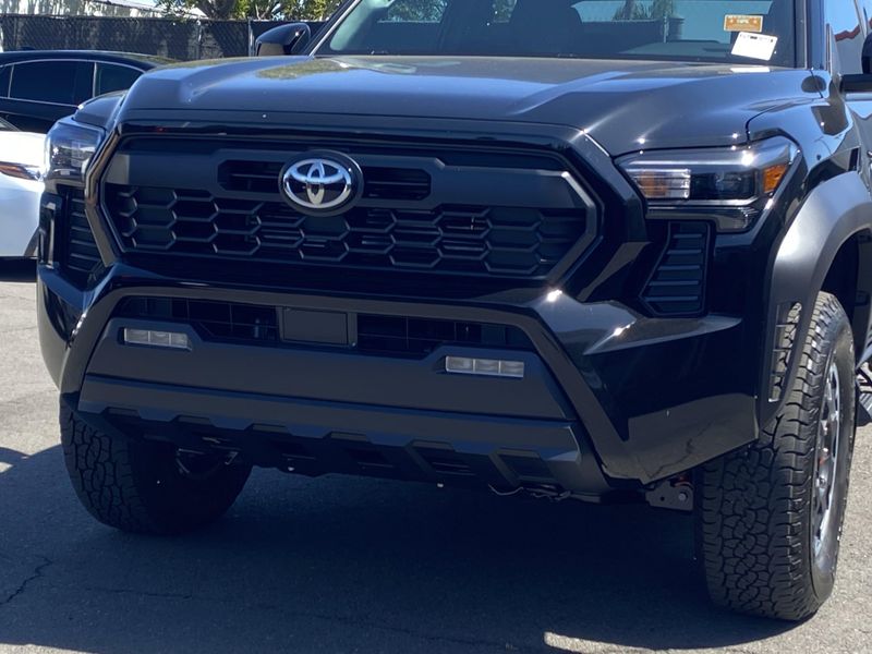 New 2025 Toyota Tacoma TRD Off RoadImage 7