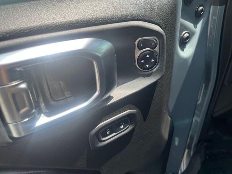 2025 Jeep Wrangler Willys2025 Jeep Wrangler 4-door Willys