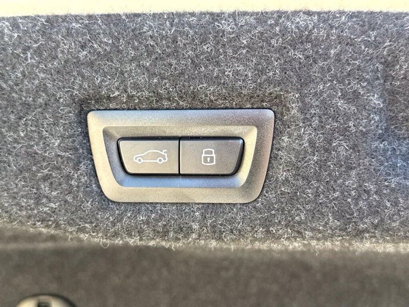 Used 2026 BMW 5 Series 530iImage 19