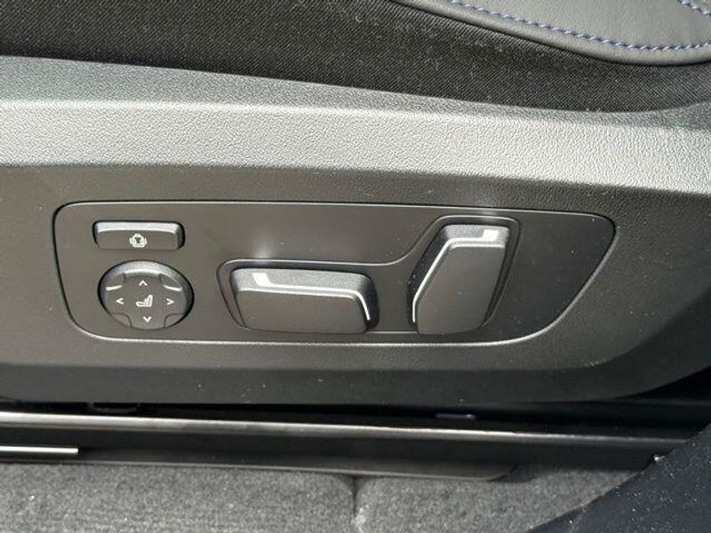 New 2026 BMW X3 30 xDriveImage 18