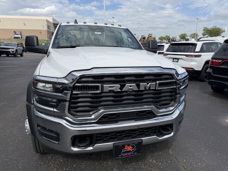 New 2025 RAM 5500 Chassis Cab TradesmanImage 2