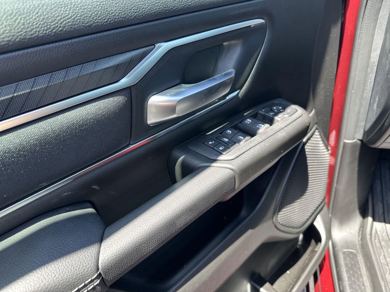 2025 RAM 1500 Big Horn Crew Cab 4x4 5