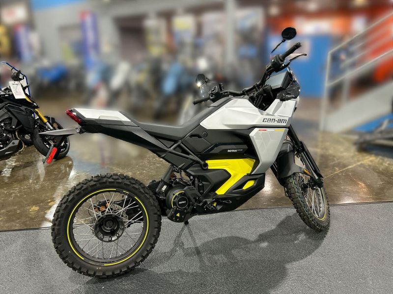 New 2025 Can-Am ORIGIN 