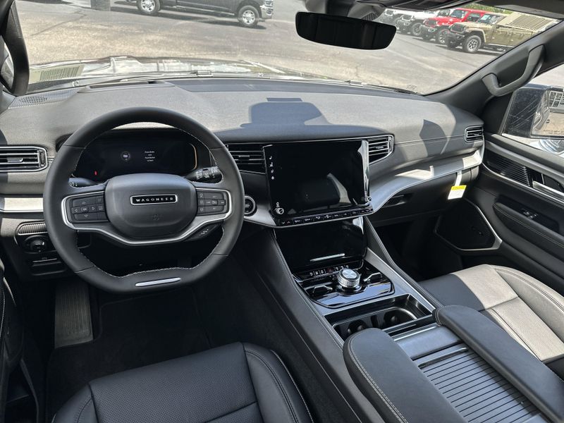 2025 Jeep Wagoneer Carbide 4x4Image 20