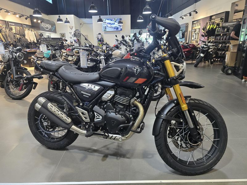 New 2026 Triumph Scrambler 400 XC Image 1