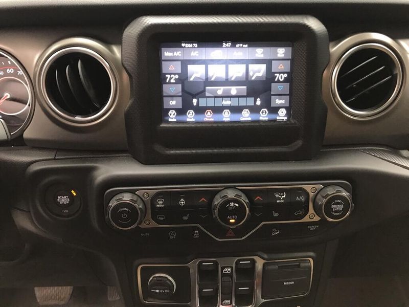 Used 2021 Jeep Wrangler Unlimited RubiconImage 14