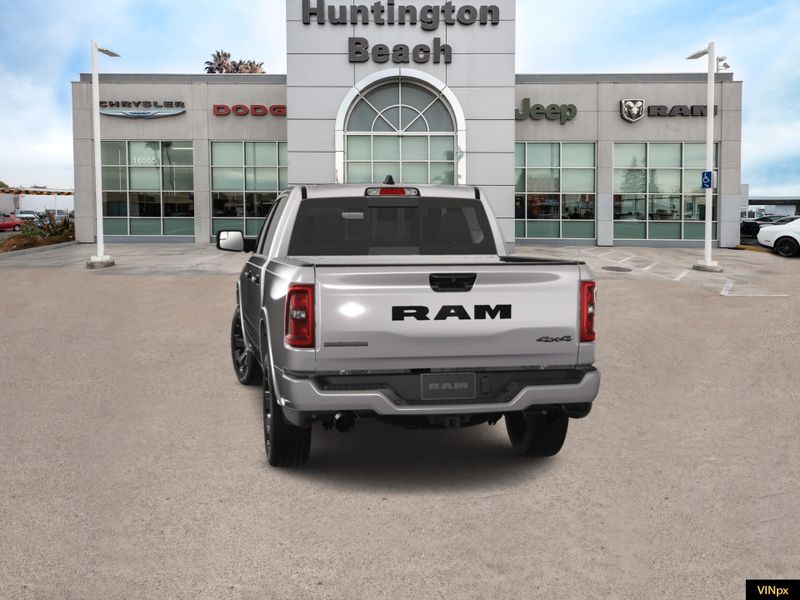 2025 RAM 1500 Big Horn Crew Cab 4x4Image 13