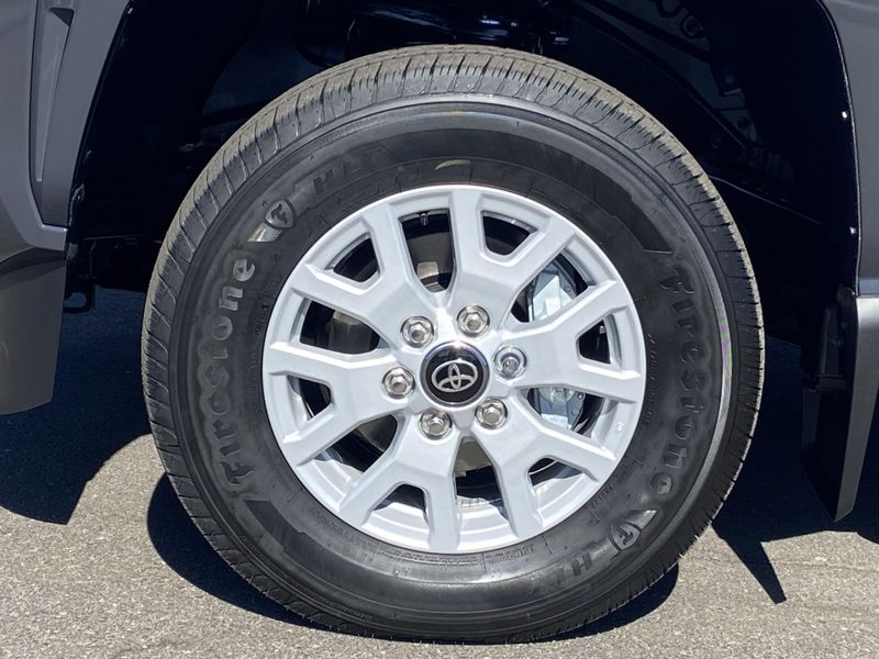 New 2025 Toyota Tacoma Image 7