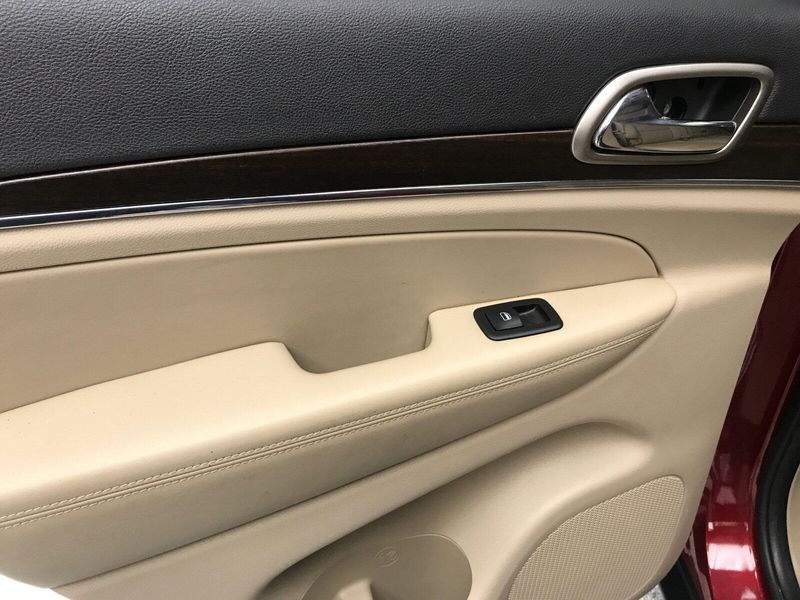 2014 Jeep Grand Cherokee LimitedImage 11