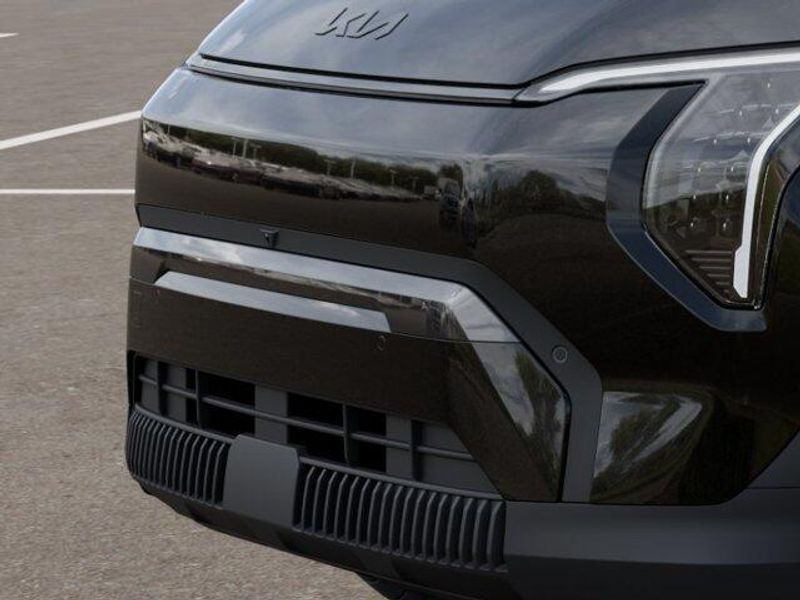 New 2027 Kia EV3 LandImage 13
