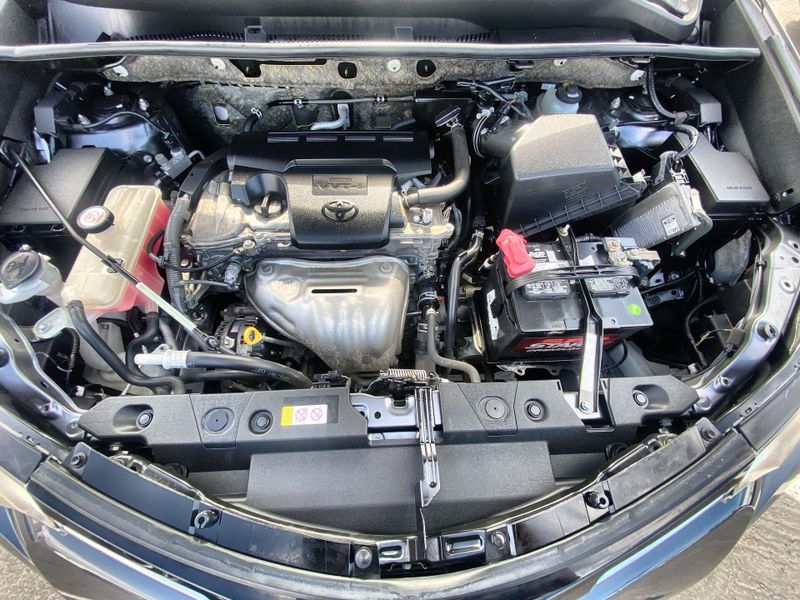 Used 2018 Toyota RAV4 XLEImage 28