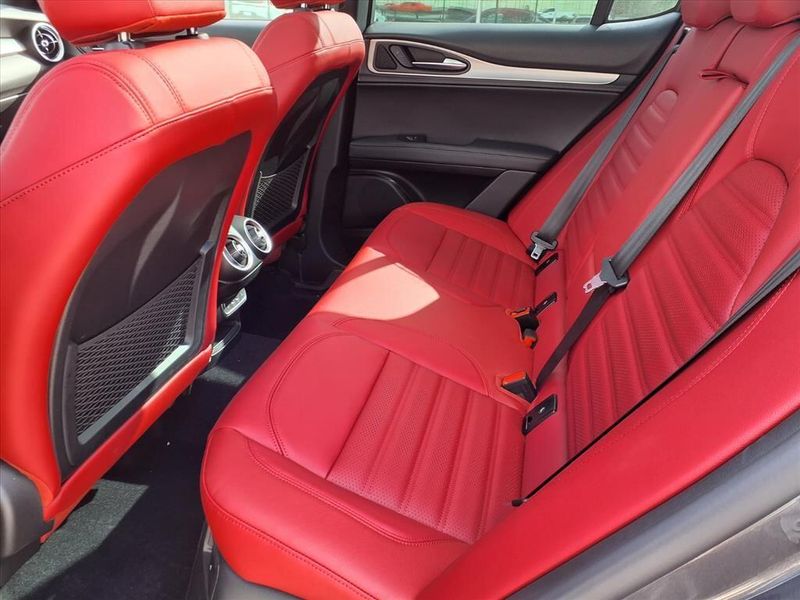 New 2026 Alfa Romeo Stelvio SprintImage 10