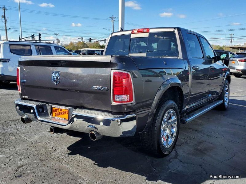 2016 RAM 1500 LaramieImage 20