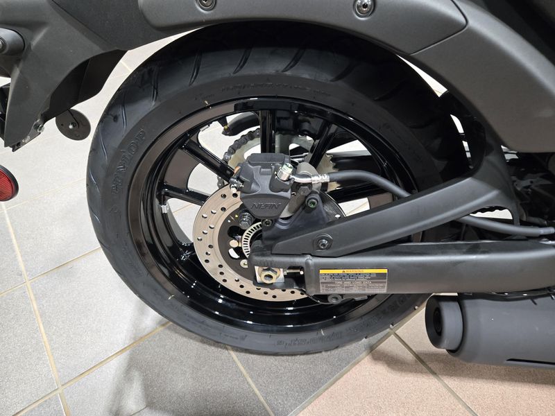 2025 Kawasaki VULCAN S METALLIC FLAT SPARK BLACK Image 15