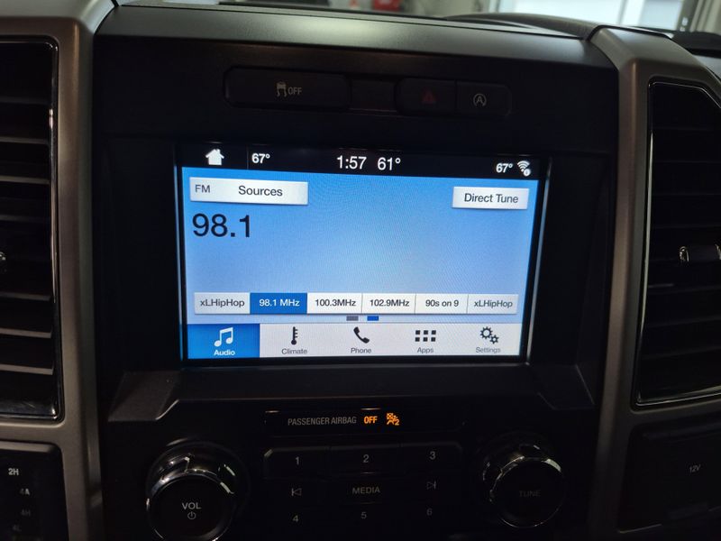 2019 Ford F-150 LariatImage 29