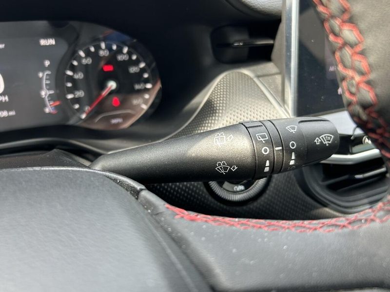 2023 Jeep Compass Trailhawk photo 15