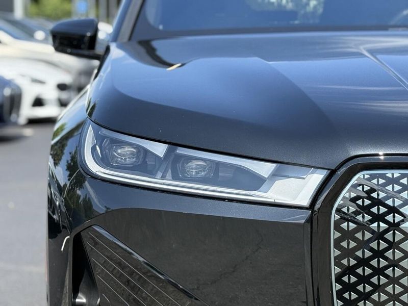 Used 2025 BMW iX xDrive50Image 12