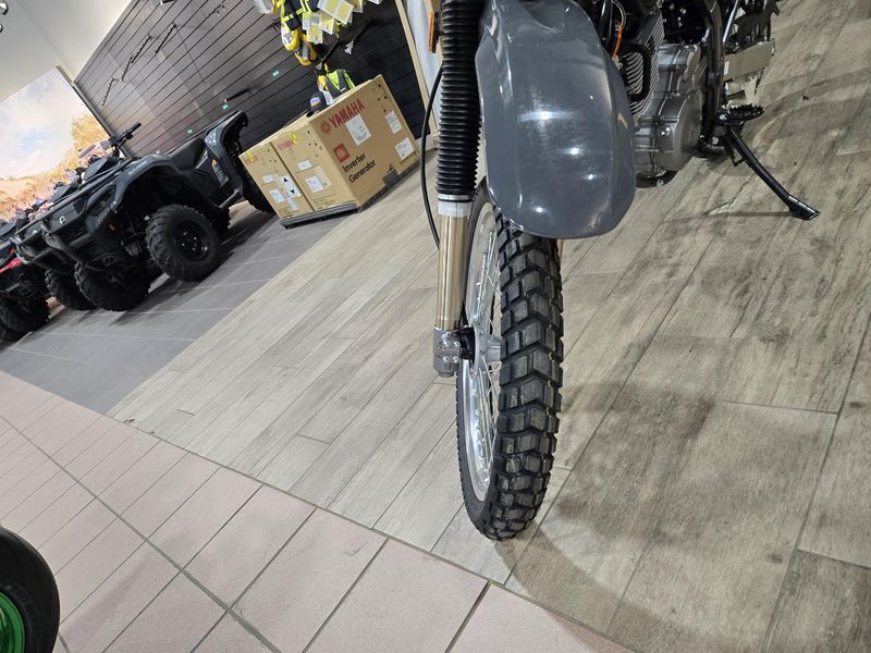 NEW 2026 SUZUKI DR 650S Image 20