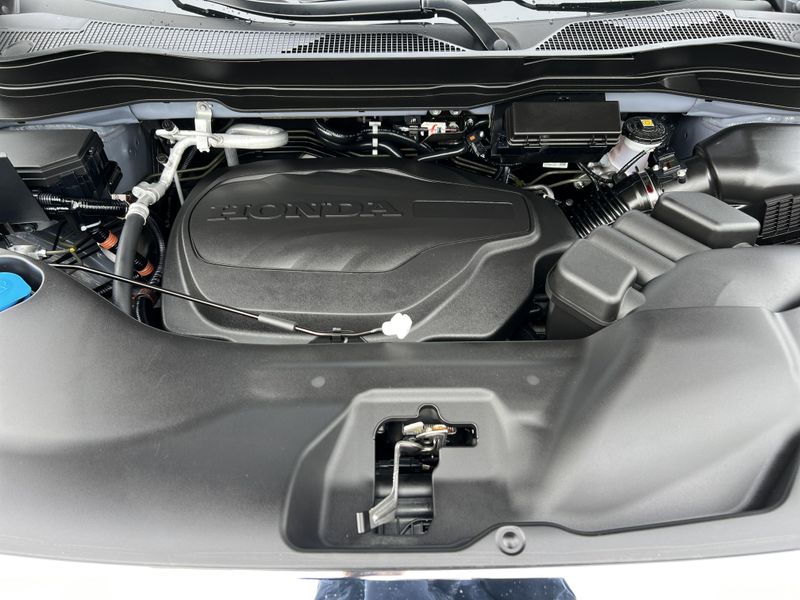 2025 Honda Passport EX-LImage 37