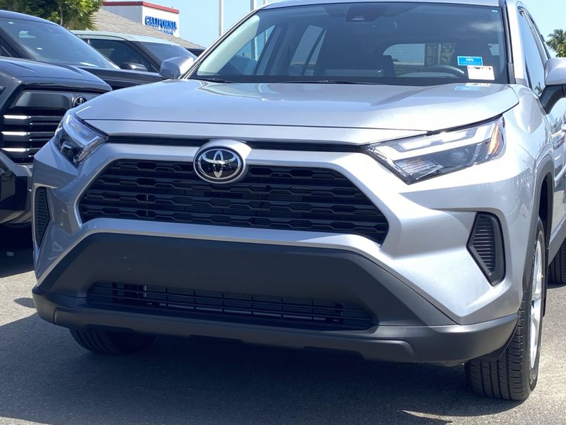 New 2025 Toyota RAV4 LEImage 7
