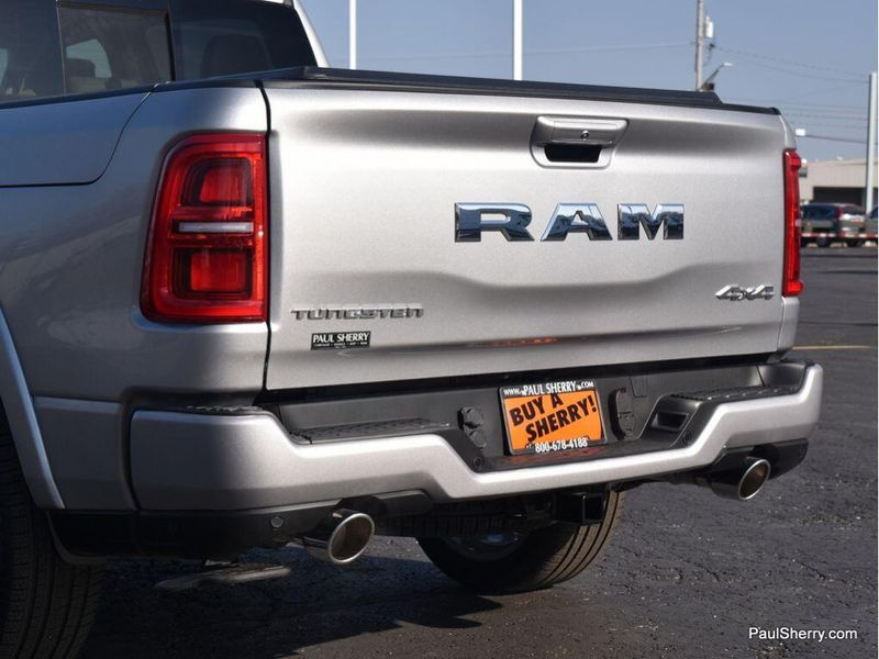 2025 RAM 1500 Tungsten Crew Cab 4x4 5