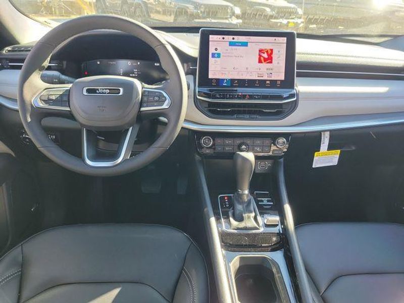 New 2026 Jeep Compass Limited 4x4
